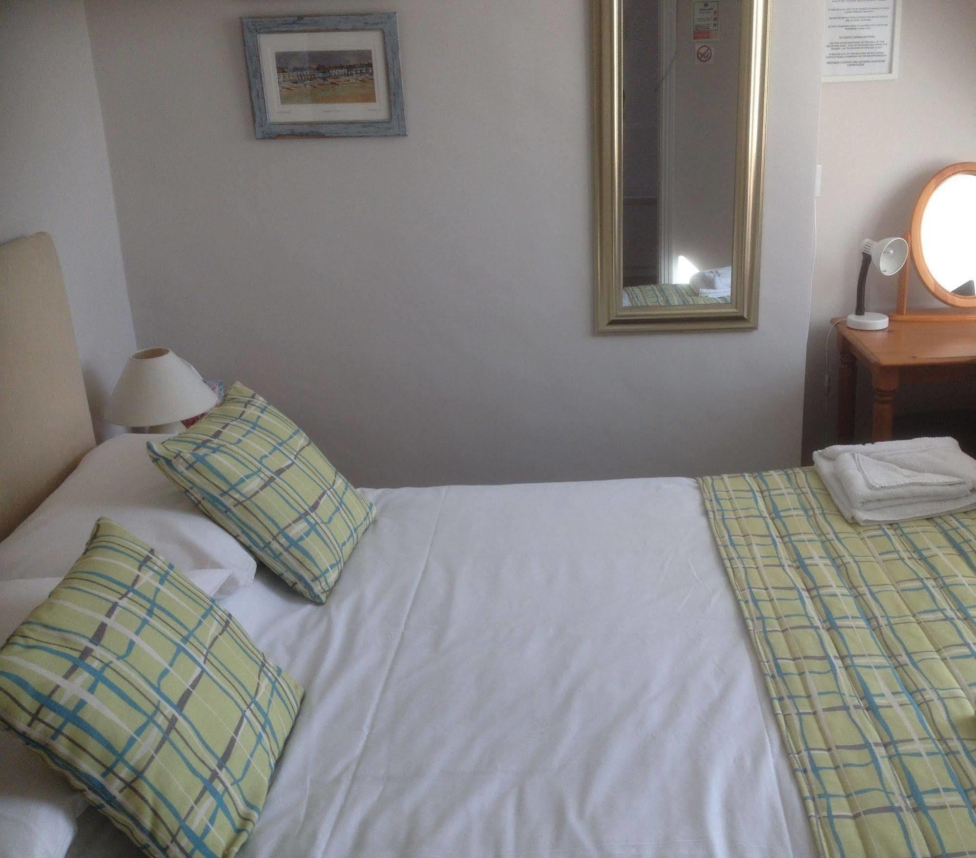 By The Sea Bed And Breakfast Ήστμπορν Εξωτερικό φωτογραφία